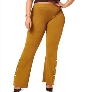 Good American rib knit flared trouser size 4(equivalent to xl) NWT